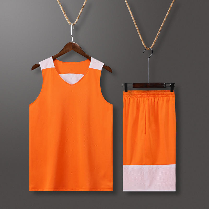 Orange et blanc