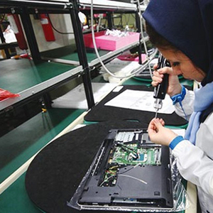 Manual Speed Chain Laptop <strong>Assembly</strong> Machine With Slat Chain