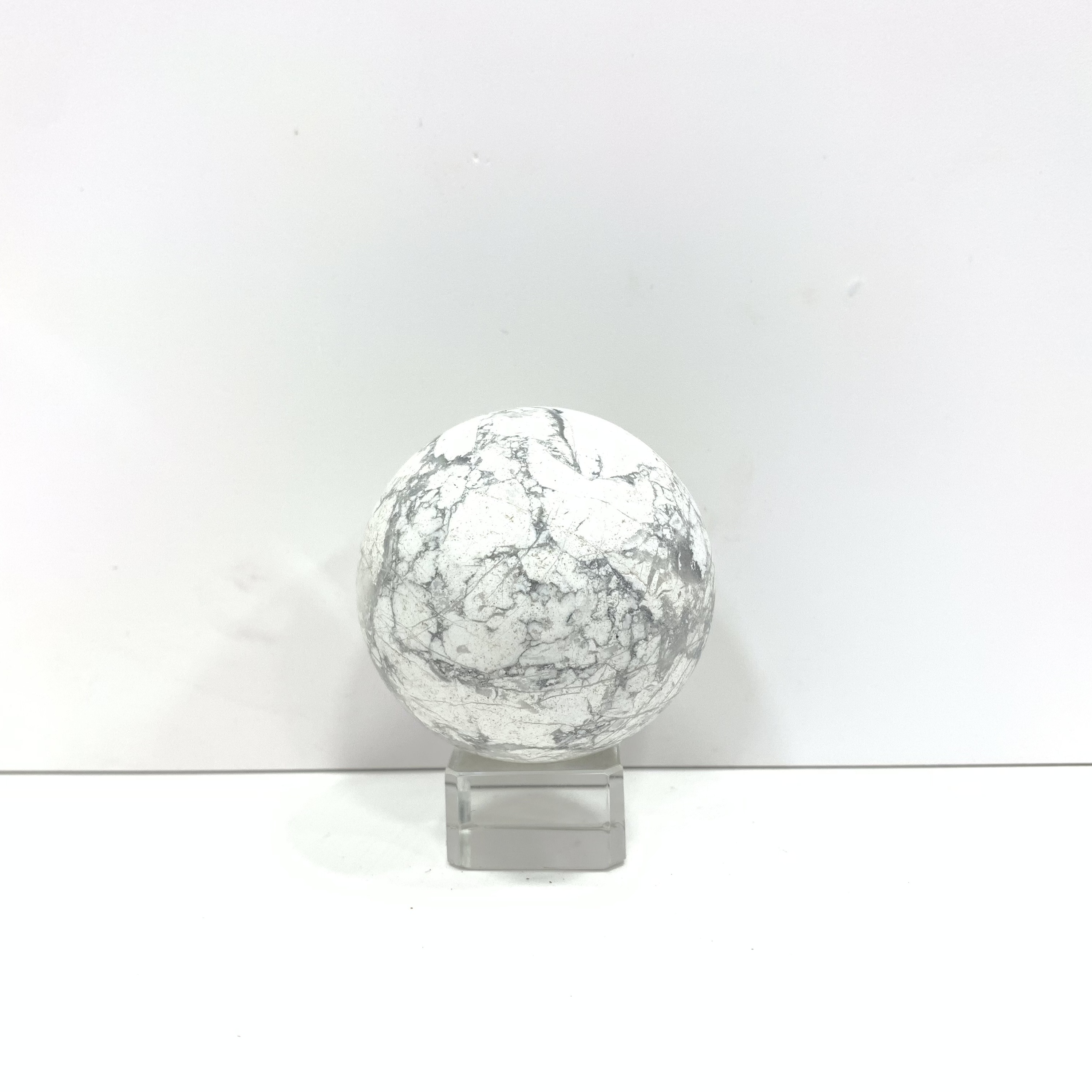 howlite