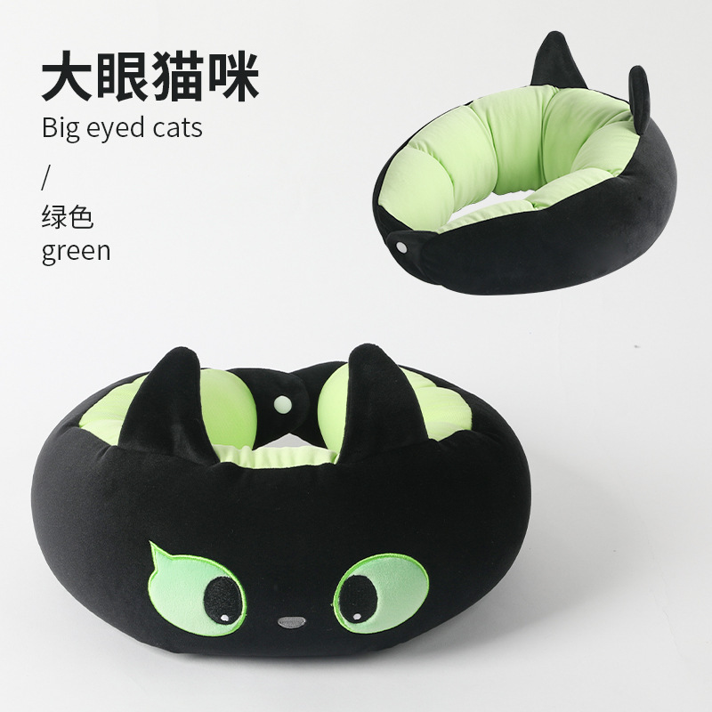 แมวดำเขียว