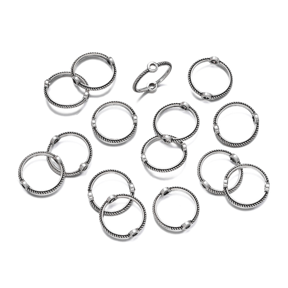 100 pieces of antique silver (approx. 7.5*7.5mm)