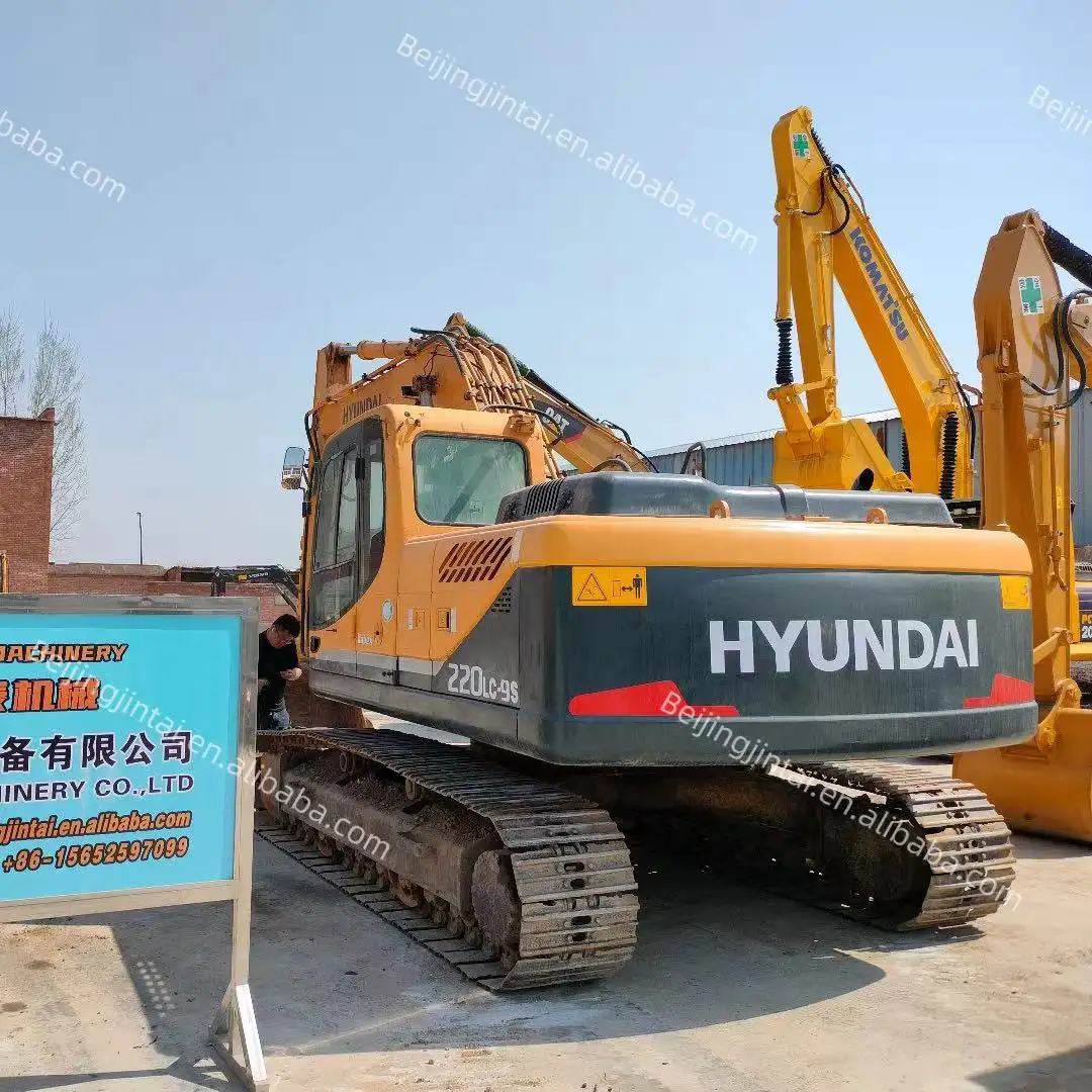 ON SALE Hyundai 220 Second hand South Korean used digger used construction machinery tractors in good condition