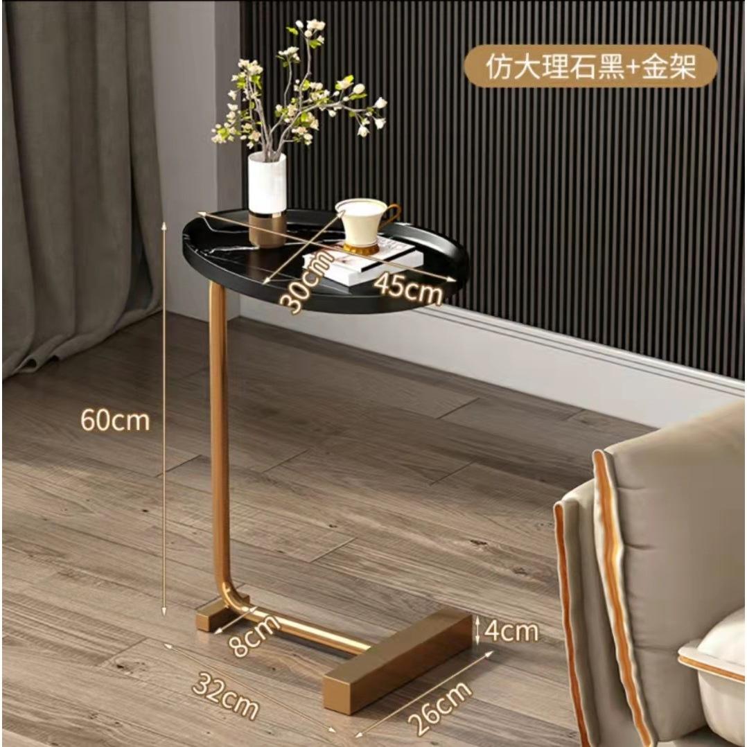 Cadre imitation marbre noir et doré