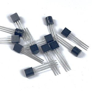 Sensores de temperatura DS18S20 + TO-92 Piezas electrónicas de salida analógica y digital - Product Image 1