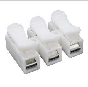 Bloque de terminales rápido de 4 pines con conector LED Push-In Alimentación de cable a través de material PP 10A Corriente nominal - Product Image 5