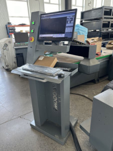 CNCファイバーレーザー切断機<span class=keywords><strong>L1</strong></span> 1500w/ 2000w/3000wステンレス鋼金属