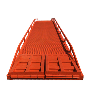 Container Portable Dock Ramp <strong>Platform</strong> Mobile Boarding Bridge Hydraulic <strong>Loading</strong> <strong>and</strong> <strong>Unloading</strong> <strong>Platform</strong>