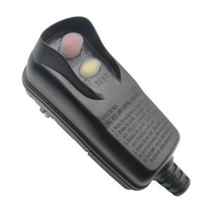 Interruttore del circuito di guasto a terra tipo spina maschio Standard RCD France con ripristino automatico - Product Image 1