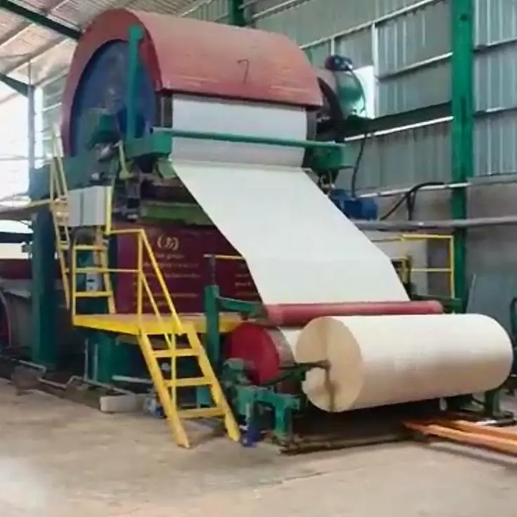 Máquina de fabricación de rollos de papel higiénico, línea de producción totalmente automática, planta de reciclaje de papel usado