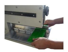 โซลูชัน PCB De-Paneling เครื่องตัด PCB หน้ากากประสานสีแดงเครื่องตัด PCB กะพริบ Led - Product Image 3