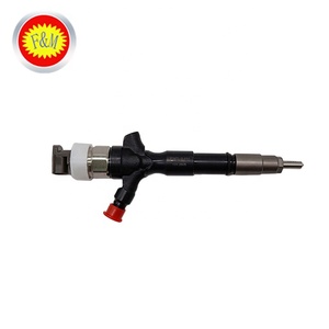Araba dizel motor 1KD <span class=keywords><strong>2KD</strong></span> Common Rail enjektörleri meme 095000-8290 23670-30370 23670-0L05 0 yakıt enjektörü - Product Image 2