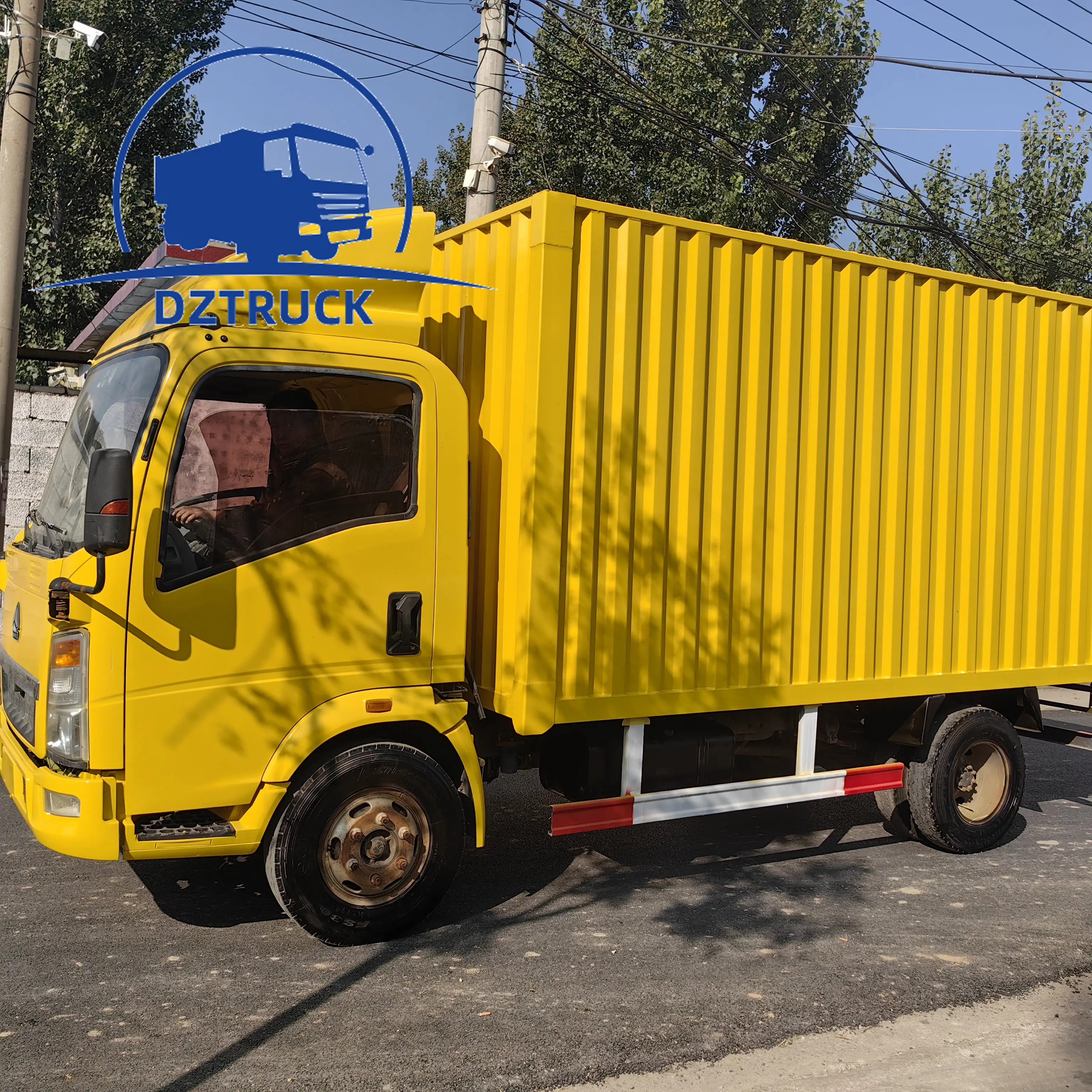 Sinotruk-camión de carga pequeño 4X2, camión de carga de 15 toneladas