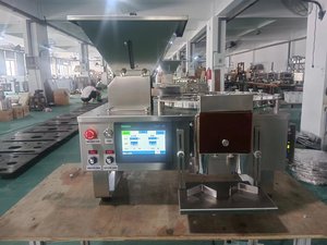 Máquina contadora de cápsulas electrónica semiautomática de escritorio a precio barato para tabletas - Product Image 2