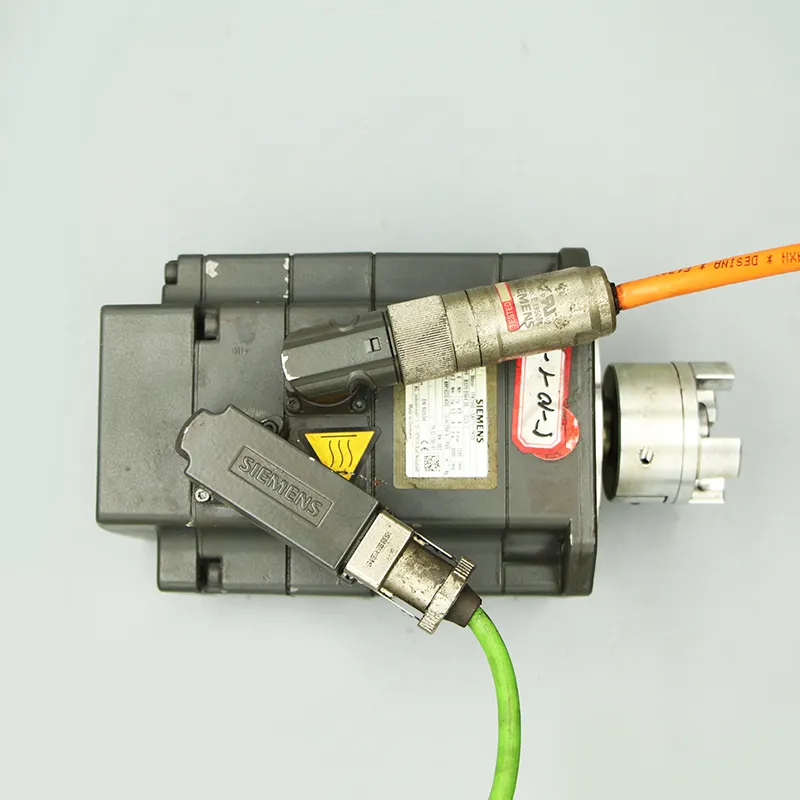 סימנס PLC SIMOTICS S סינכרוני מנוע 1FK7-CT PN = 2.3kW 1FK7063-2AF71-1RG1