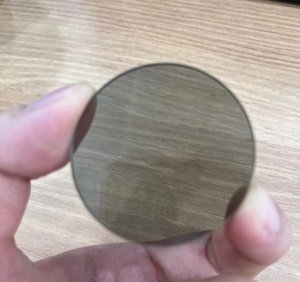 Filtro polarizador lineal Nir de alta transmitancia de tamaño personalizado óptico