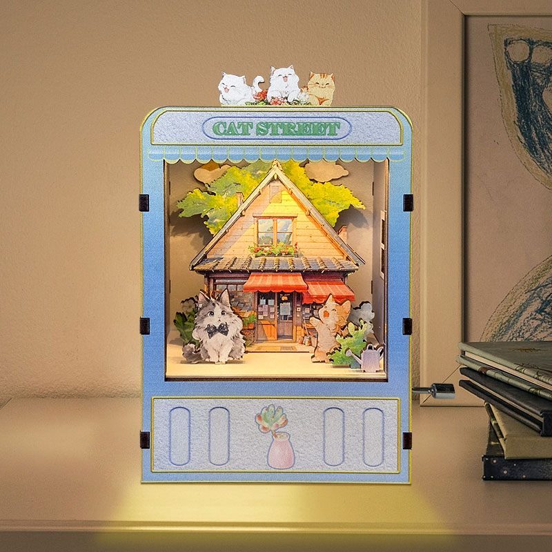 Healing Cat Street Music Box