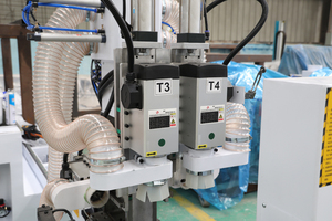 Çok fonksiyonlar yatay sondaj makinesi dolap kapı kilidi delik delme otomatik Cnc yan delme kanal açma makinesi - Product Image 6