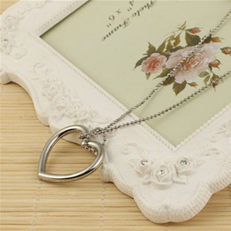 แหวนรักเงิน (DIA 3.4CM)