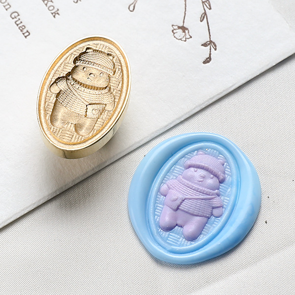 Sweater Bear (Oval 20*30mm)