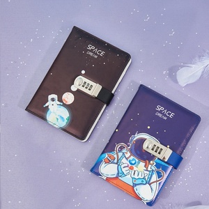 A5 uzay Codebook ilkokul ve orta okul öğrencilerine hediye Astronaut kilitli günlük hesap defteri şifre ile - Product Image 2