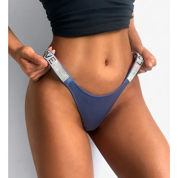 Tanga con diamantes de imitación y letras del alfabeto para mujer, ropa interior deportiva de cintura baja, con elevador de cadera, a la moda, venta al por mayor de fábrica