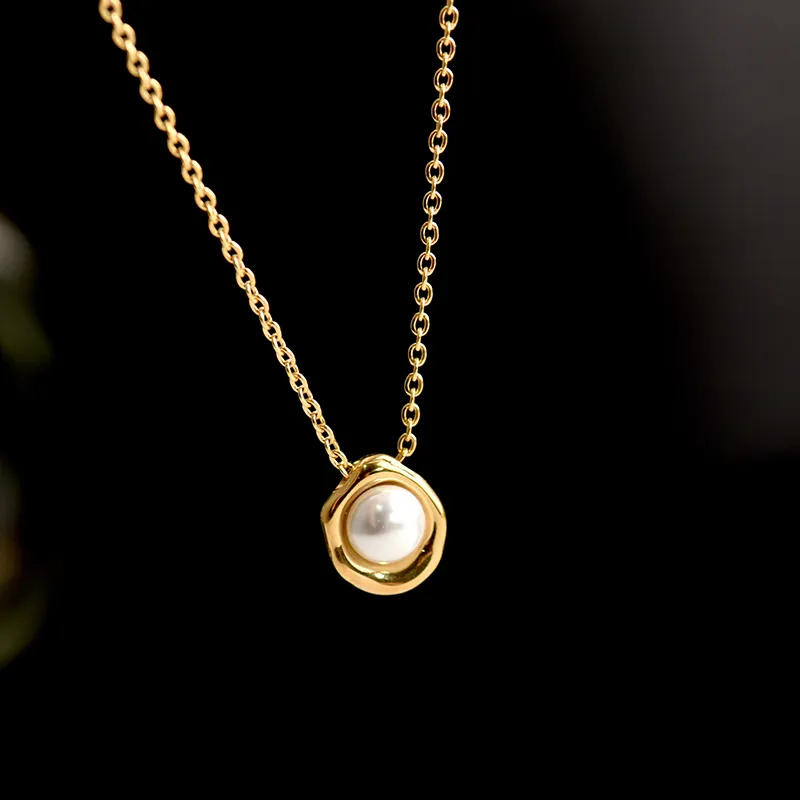 Элегантное жемчужное ожерелье с кулоном для женщин, позолоченное золото 18 карат, ювелирные изделия из титановой стали, модный Рождественский подарок, оптовая продажа с фабрики
