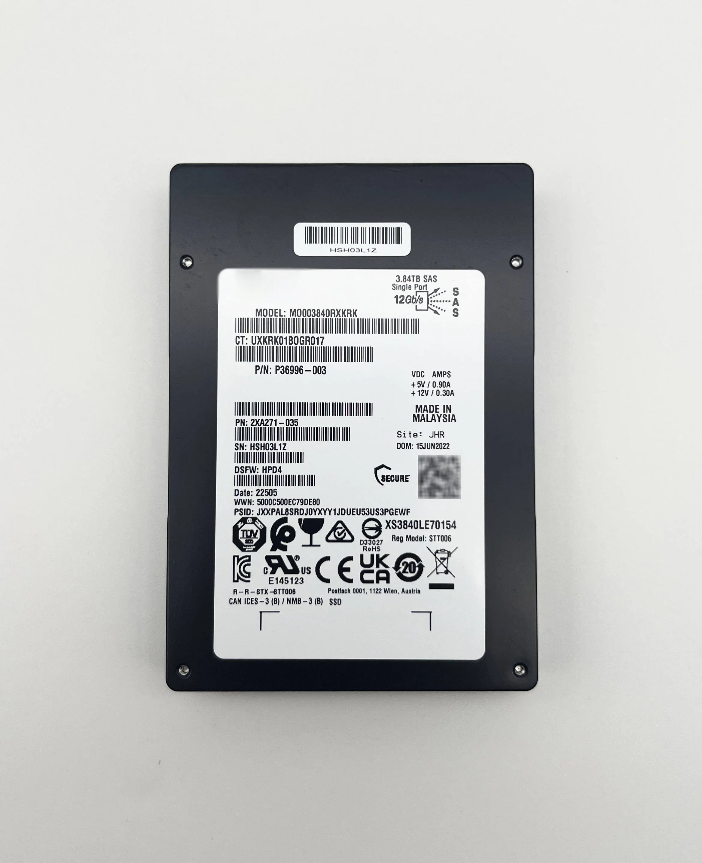 1 2 TB 1TB 2 TB 1T 2 T 3.84TB ฮาร์ดดิสก์ไดรฟ์แบบ SSD ภายในแบบ Solid State P36996-003 SAS SSD