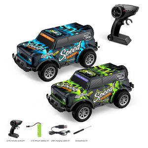 4WD รถ RC ของเล่นรถแข่งพร้อมไฟ LED วัสดุโลหะรีโมทคอนโทรลและสาย USB - Product Image 1