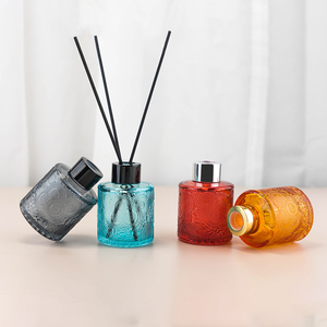 Colorful 100ml Embossed Flameless Aromatherapy Bottle <strong>DIY</strong> <strong>Perfume</strong> Fragrance Diffuser Empty Jar Dispensing Glass Cosmetic Cap - Product Image 2