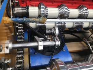 High Quality Model 840 Bamboo Design Steel Step Glazed Tile Roll Forming Machine PLC Control <strong>System</strong> Bearing Core Building - Product Image 4