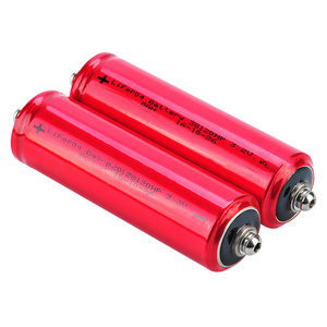 高C率lifewpo4车头38120hp 3.2v8ah可充电lifepo4大电流锂离子电池3.2V 8Ah汽车音响电池
