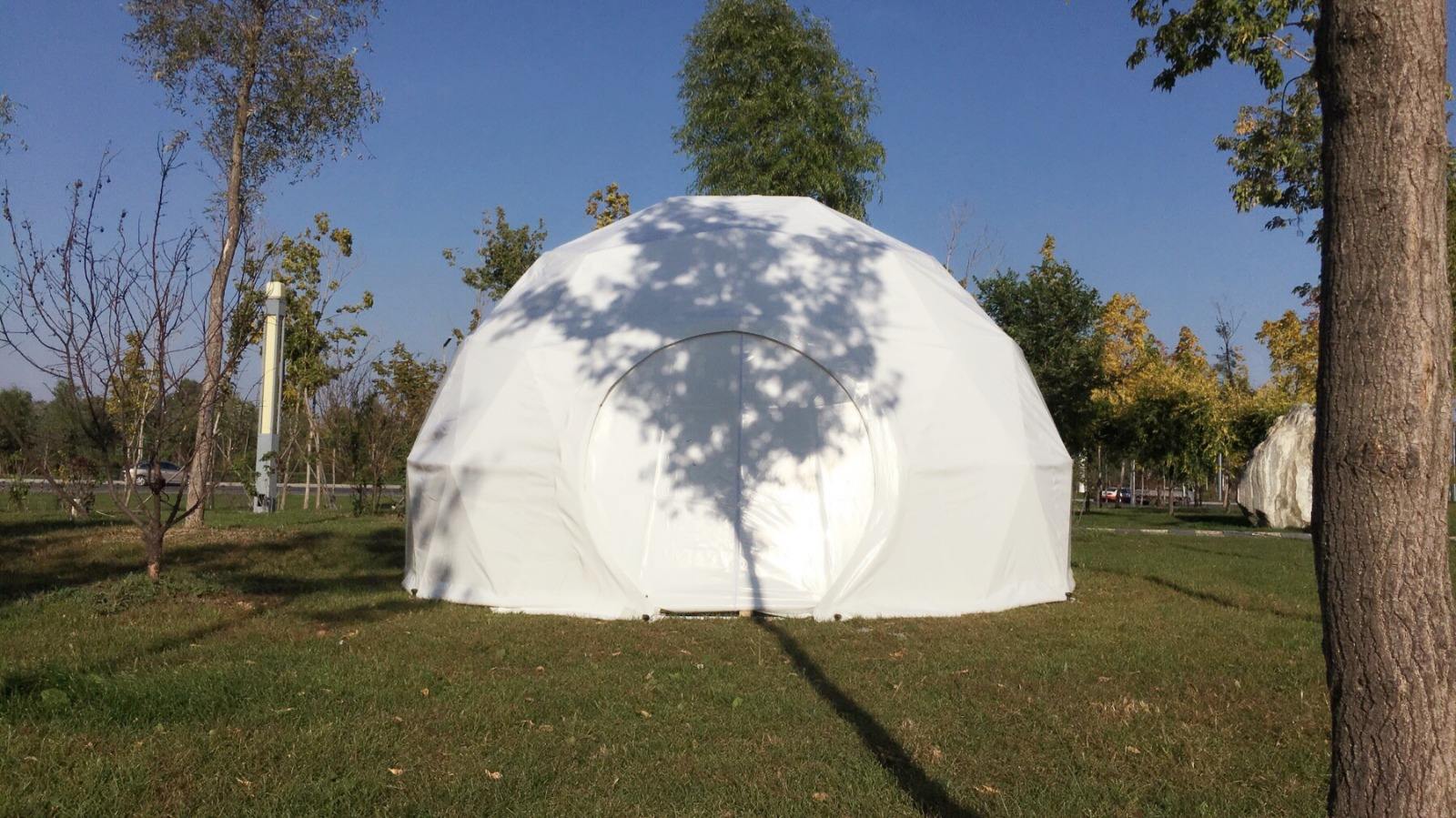 ประตู PVC สีขาว