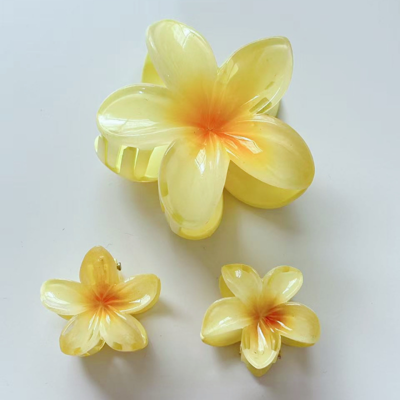 Yellow three pieces in bulk