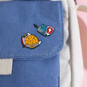 स्मीनिंग पिन राक्षस dice enamel पिन चुड़ैल योद्धा गेम फ्लिप लेपल बैज 666 ढाल धातु ब्रोच मिनी मोक - Product Image 2