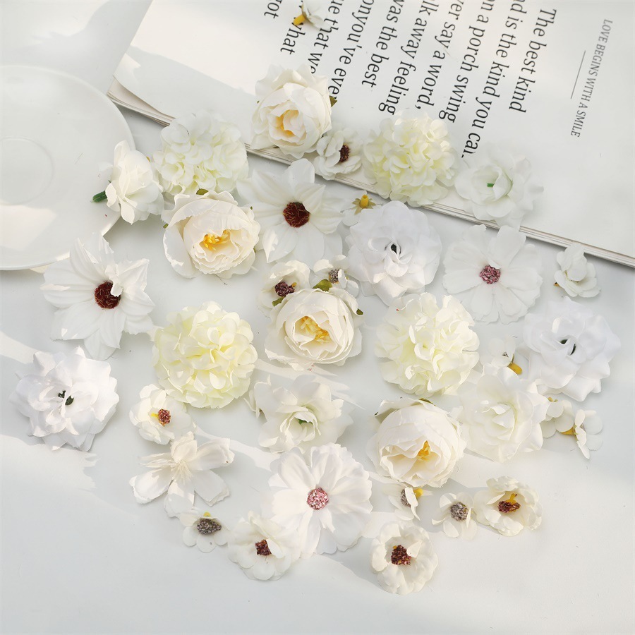 White series (25 flowers)
