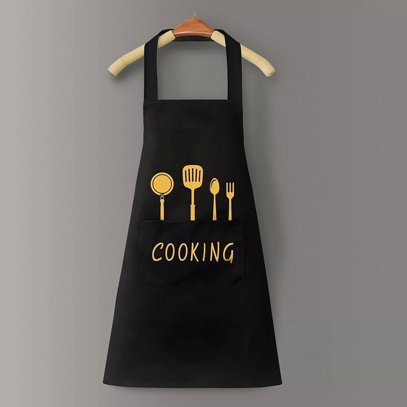 Estilo estándar con estampado de utensilios negros.