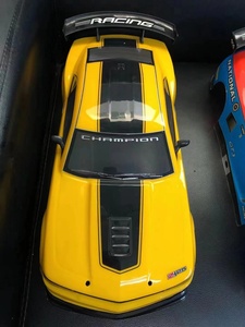 Rc araba 1/10 70km/saat yüksek kaliteli model araba 2.4G büyük anti-çarpışma uzaktan kumanda yüksek hızlı sürüklenme rc araba - Product Image 2