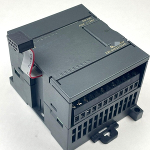 Nuevo Módulo de salida analógica Original listo Stock 6ES7 232-0HD22-0XA0 EM 232 automatización Industrial PAC PLC dedicado