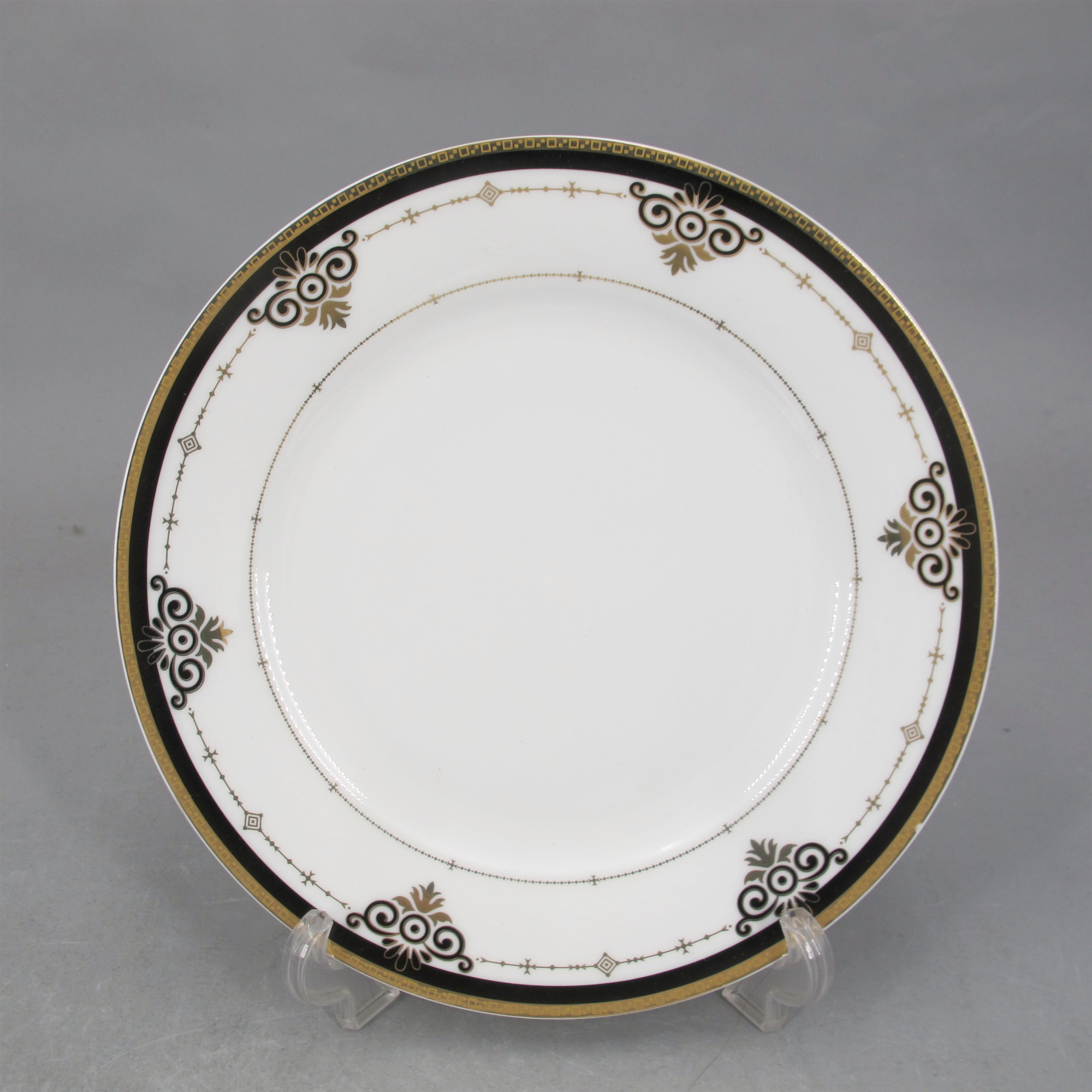 household 18pcs 20pcs elegant new bone china dinnerset with gold rim ceramic black gloden dinnerware
