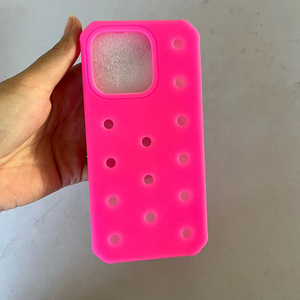 Diy delikler çok renkli silikon cep telefonu kılıfları Iphone 15 için Clog Charms dekorasyon telefon kabuk iPhone 15 Pro 15 artı 16 - Product Image 6