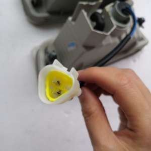 Oto yedek parçaları ön sis lambası ön tampon ışık ZX amiral PICK UP
