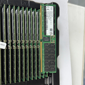 SK 64G DDR5 4800 MHz ECC RDIMM Servidor de memoria RAM - Product Image 2