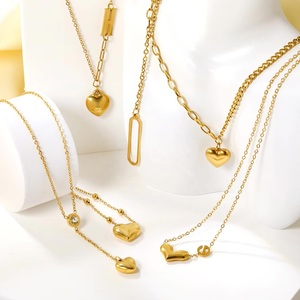 INS Trendy kalp kolye Charm kolye takı paslanmaz çelik altın kaplama H zincir kolye kadınlar için toptan - Product Image 1