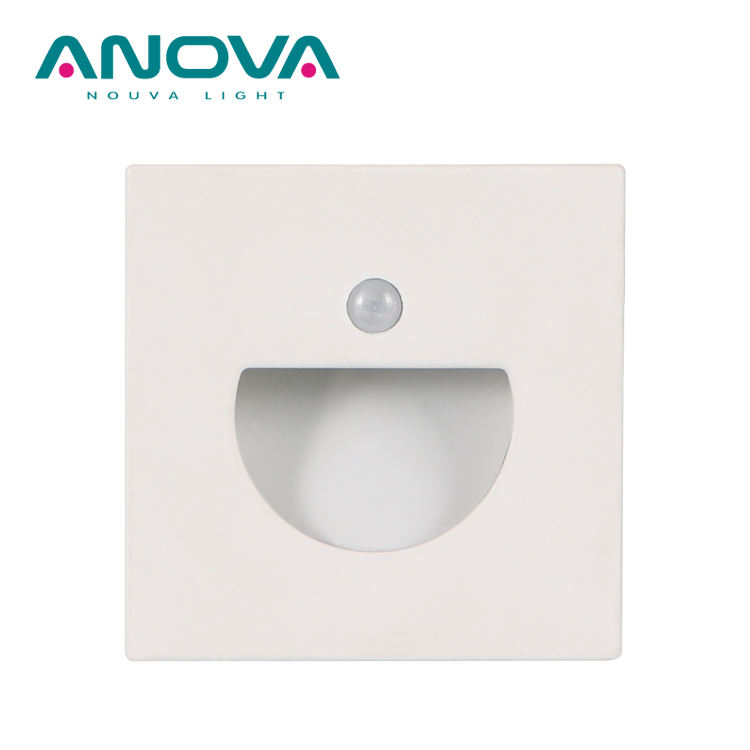 สีขาวด้าน