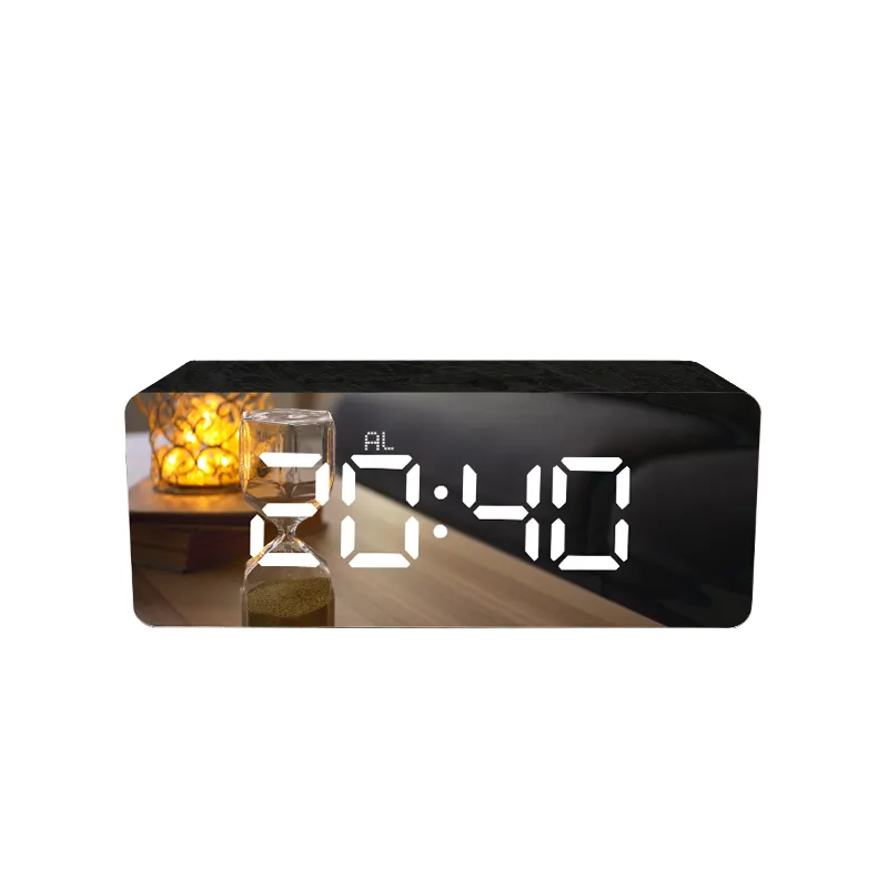Décoration de salon Horloge miroir d'alarme LED classique et numérique Horloge cadeau de promotion