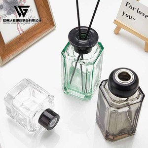 独特的扩散器瓶白色空瓶汽车扩散器方形涂漆100毫升扩散器玻璃瓶