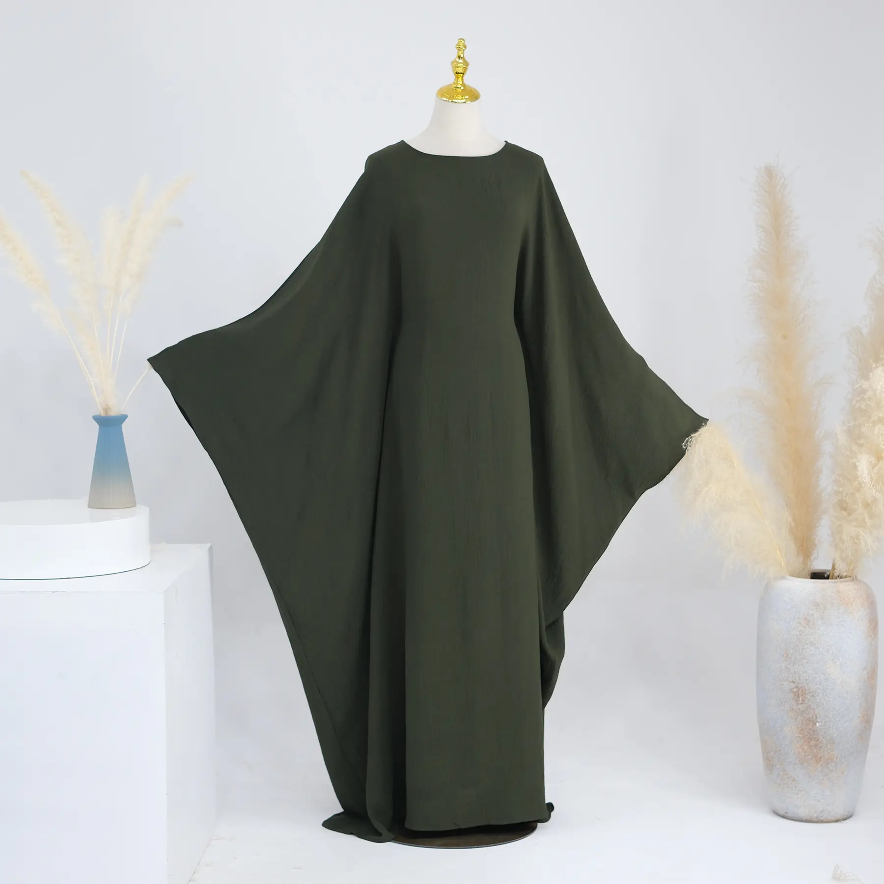 Özel Logo Batwing kollu suudi arap tasarımcı Burqa Kaftan elbiseler Dubai Eid ramazan 2024 Abaya