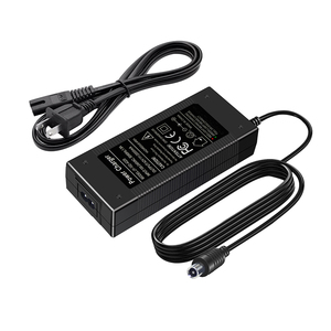 Adaptador de corriente de escritorio de 60W para portátiles y monitores Entrada de CA de 100-240V Salida de CC de 19V/20V con conector IEC C8/C6/C13 - Product Image 4