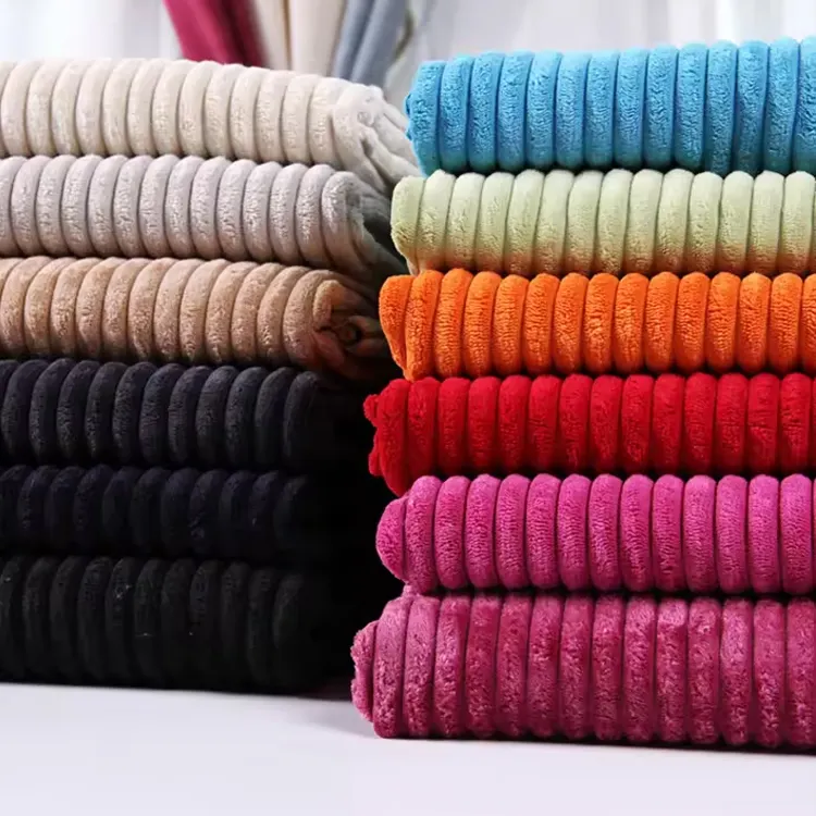 Venda quente de tecido de veludo listrado para sofá estofados coloridos personalizados de fábrica na China 2,5 litros