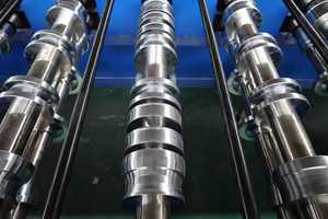 Máy cán định hình để sản xuất tấm lợp tôn mạ kẽm tốc độ cao-Bền và lý tưởng cho các dự án xây dựng - Product Image 5